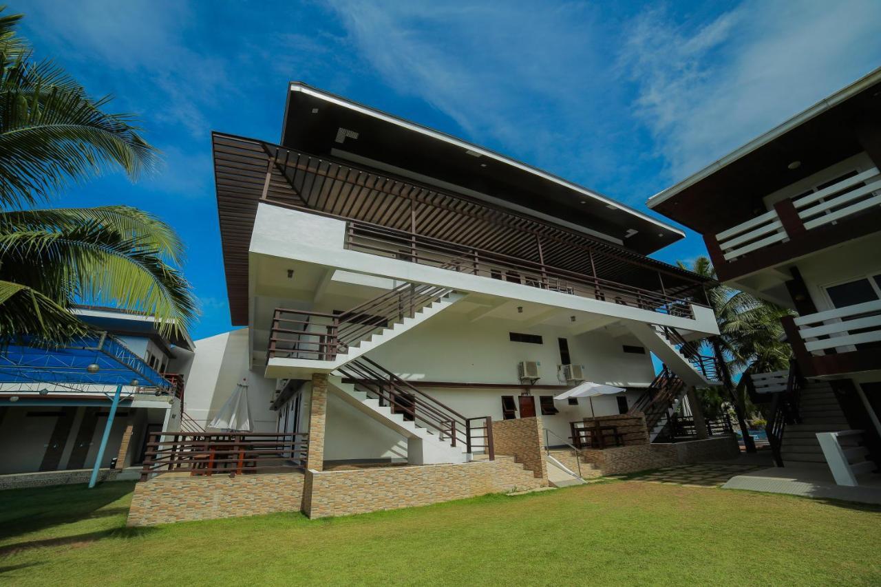 Bataan White Corals Beach Resort Morong  Exterior foto